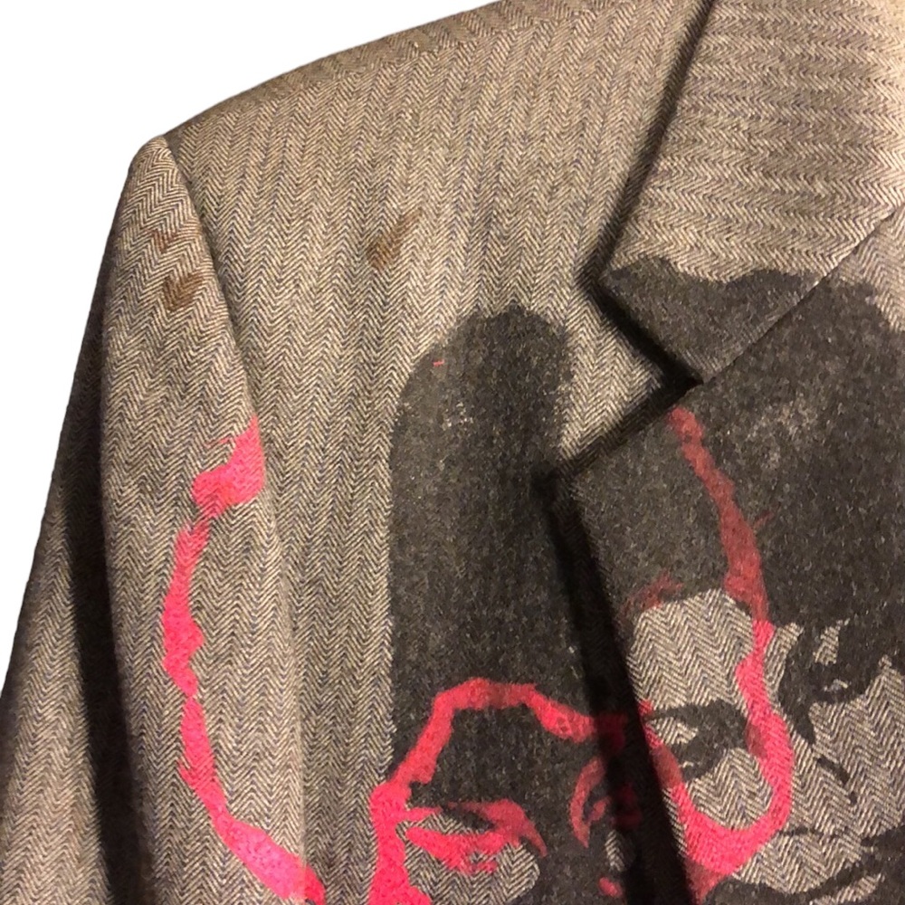 British crown close 5th Avenue made in Hong kong. Custom Grey printed blazer. - Picture 8 of 10